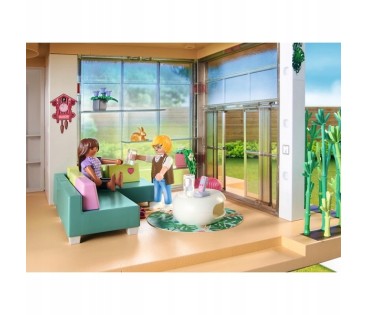 Playmobil My Life 71607 Dom z ogrodem zimowym